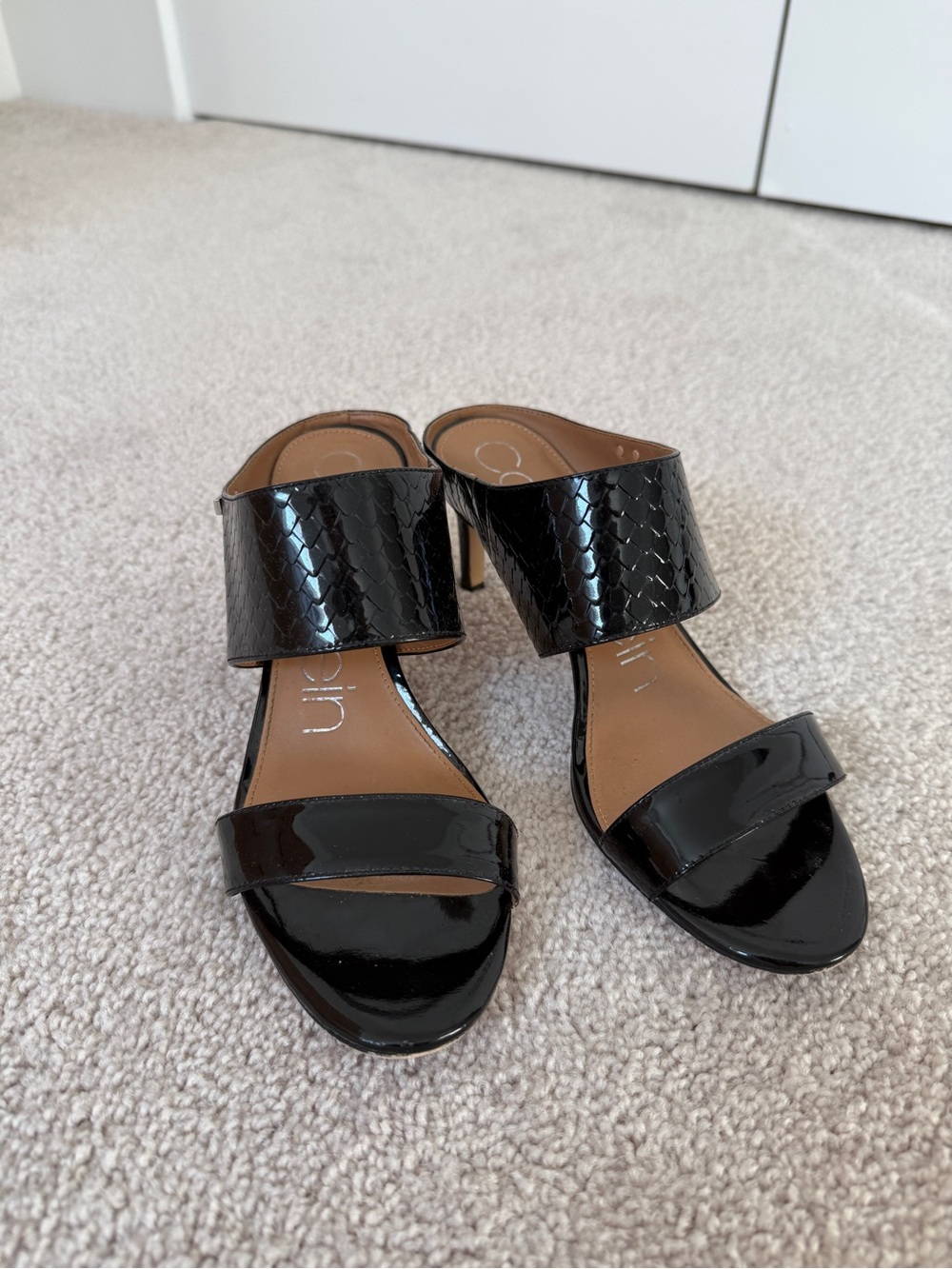 Calvin Klein Women's Black Patent Two-Band Heeled Sandals 8